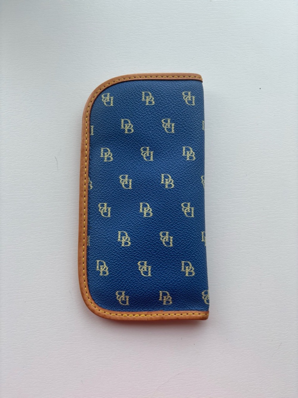 Dooney & Bourke Eyeglass Case - Blue and Tan - Picture 4 of 5
